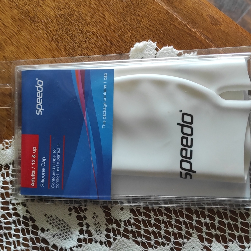 ✨SPEEDO New White Swim Cap